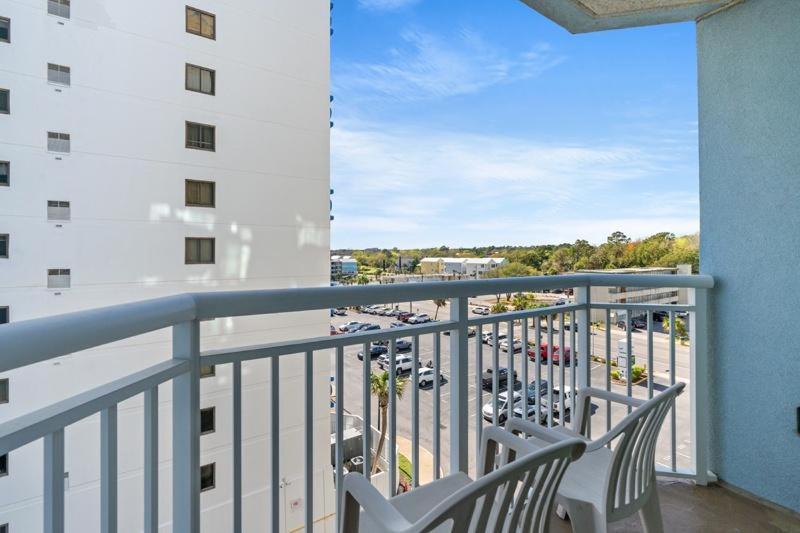 マートルビーチ New Holiday Sands 511 Pools, Wifi, 2Br Oceanfrontヴィラ エクステリア 写真